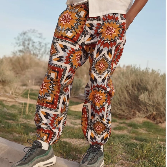 Urban Outfitters Other - Urban Outfitters Xander Patterned Pants Medium Quilted Aztec Patchwork (K)